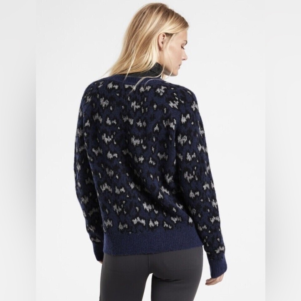 Athleta Merino Wool Hawthorn Textured Crew Sweater, Sahara Navy, Size S - Picture 3 of 8